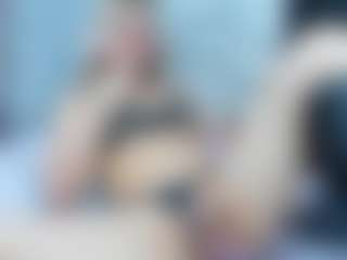 Doll-Foxx's Live Sex Cam Show