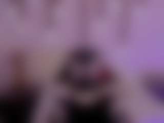 Live cam show with only-kattye - Ebony on CamwithHer | colombia