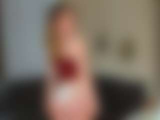 Live cam show with ChanteClingan - Nipple Piercings on crypto-cams
