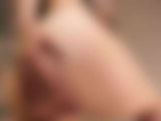 EstelleAshline's Live Sex Cam Show