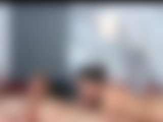 Live cam show with LunandCarlos - Sexting on StripNow