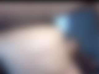 Live cam show with LunandCarlos - Tease on sexylive.show