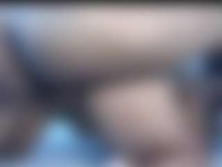 Live cam show with LunandCarlos - Smoking on Camsoda
