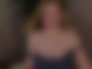 Live cam show with Margo - White on Mixed Magazine Live | united states
