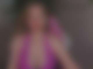 Live cam show with Margo - Blonde Hair on Camming Site