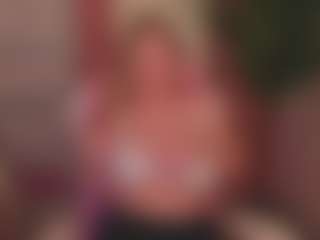Live cam show with Margo - College Teen (18+) on Camming Site
