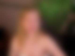 Live cam show with Margo - Teen (18+) on dropp.cam