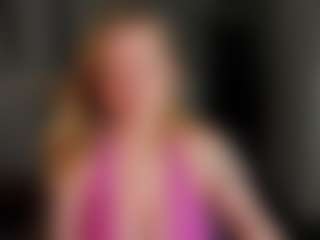 Live cam show with Margo - Green Eyes on CamClone