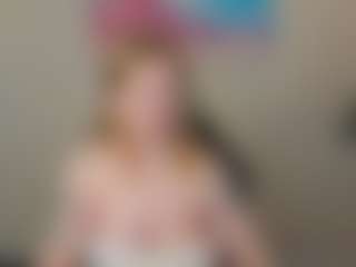 Live cam show with Margo - Twerk on Milfs Live