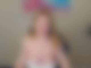 Live cam show with Margo - Cute on Mixed Magazine Live