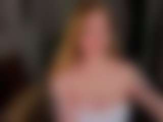 Live cam show with Margo - BBW on fuklive.com