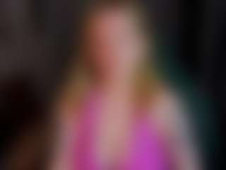 Live cam show with Margo - Spankass on AdultVida.com