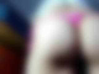 Live cam show with ShaunaDream - Public MILF on crypto-cams