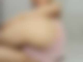 Live cam show with DELAY-LALEA - Body Massage on Strip Flash - Live Sex Shows