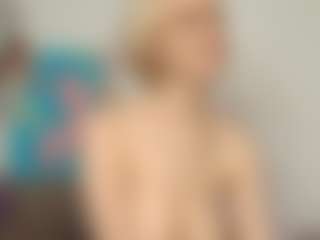DELAY-LALEA's Live Sex Cam Show