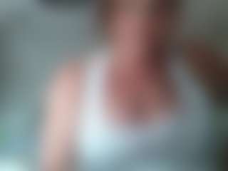 TrixieLynn69's Live Sex Cam Show
