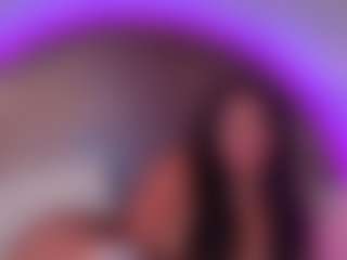 Live cam show with 👄 CALL ME LOANA 👄 - Ebony College on Camsoda