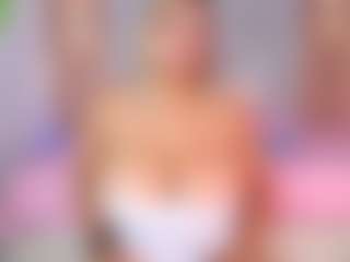 casiebigtits's Live Sex Cam Show
