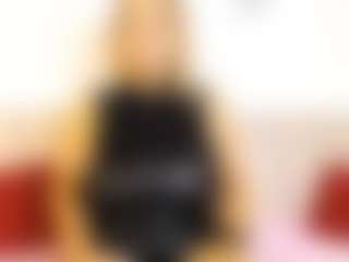 Live cam show with casiebigtits - Camel Toe on xplaylive.com