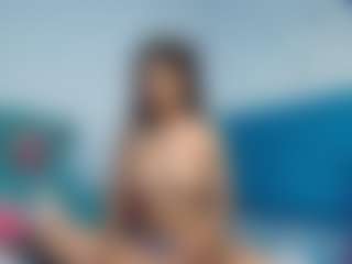 Live cam show with Joha-15 - Athletic on AdultVida.com