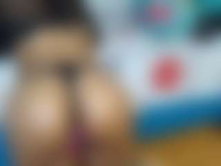 Live cam show with Joha-15 - Ass Clapping on Mixed Magazine Live