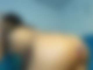 Live cam show with Joha-15 - Moaning on Strip Flash - Live Sex Shows