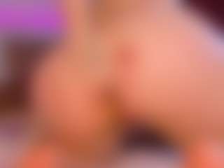 Live cam show with LunaXBaddie - Handjob on CSO-WL