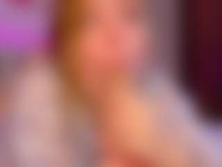 Live cam show with LunaXBaddie - Small Tits on Cam Slut