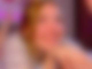 Live cam show with LunaXBaddie - Striptease on Camsoda.co