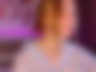 Live cam show with LunaXBaddie - Handjob on Dolls Live