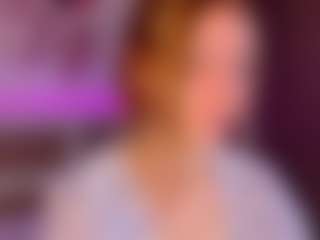 Live cam show with LunaXBaddie - Gray Eyes on Big Tits