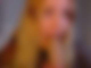 Live cam show with LunaXBaddie - Gray Eyes on Lustler