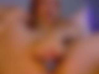 Live cam show with LunaXBaddie - Gray Eyes on Free Soda