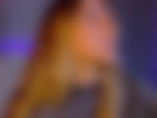 Live cam show with LunaXBaddie - Brown Hair on AdultVida.com