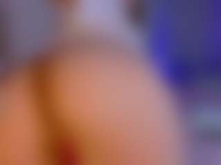 Live cam show with LunaXBaddie - Brown Hair on galaxygirlnitro.com