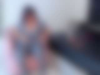 Live cam show with abigail-johnson - Striptease Granny on hrnylive.com