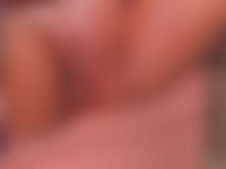 Live cam show with abigail-johnson - Striptease Granny on CSO-WL
