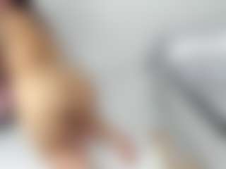 abigail-johnson's Live Sex Cam Show