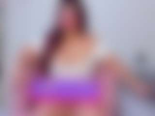 Live cam show with abigail-johnson - Striptease Granny on nudelive.tv