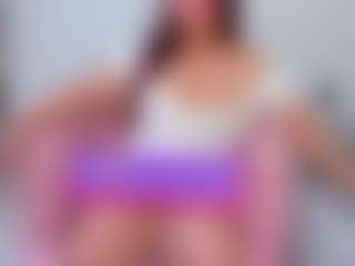 Live cam show with abigail-johnson - Granny Petite on Hubzter Live