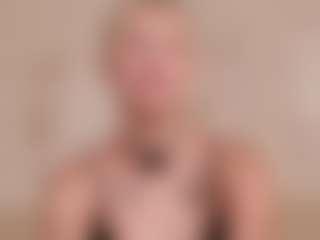 Live cam show with AliceFlare - New Tattoos on Milfs Live