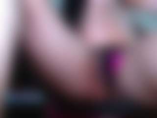 Live cam show with loisfer28 - Latina on xDating | colombia