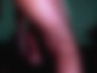 loisfer28's Live Sex Cam Show