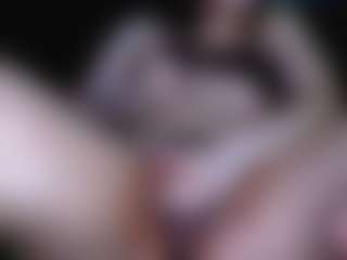Live cam show with loisfer28 - Role Play on AdultVida.com