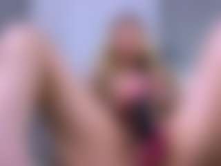 Live cam show with MarqueriteWieberg - Blonde Hair on https://playwithruby.com