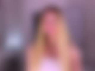 Live cam show with MarqueriteWieberg - Dominant on Camsoda