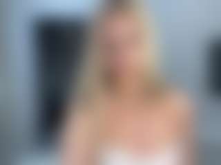 Live cam show with MarqueriteWieberg - Upskirt on Camsoda