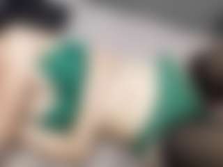 RosauraGalam's Live Sex Cam Show