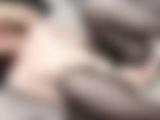 Live cam show with RosauraGalam - Ebony on luckytryst.com | georgia