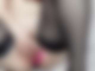 Live cam show with RosauraGalam - Facial on googirlz